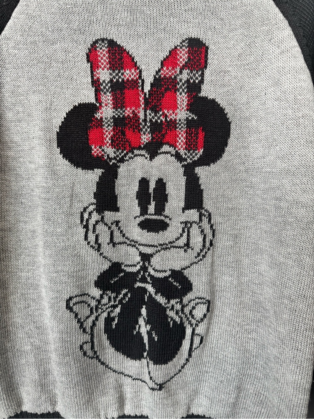 NWT Disney Minnie Mouse Buffalo Plaid Bow Knit Sweater XS Holiday Cozy Christmas - Picture 3 of 8